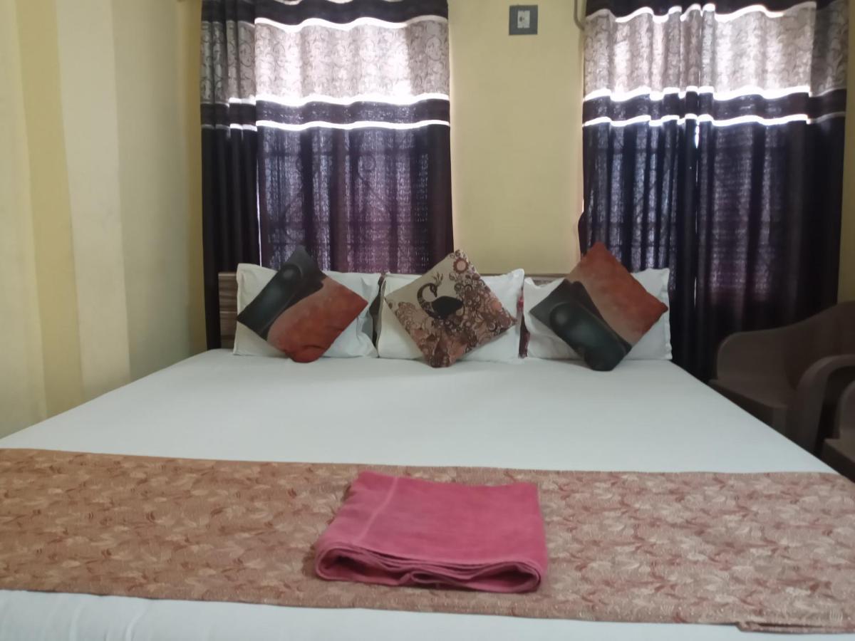 Hotel Royale Kalkutta Kültér fotó
