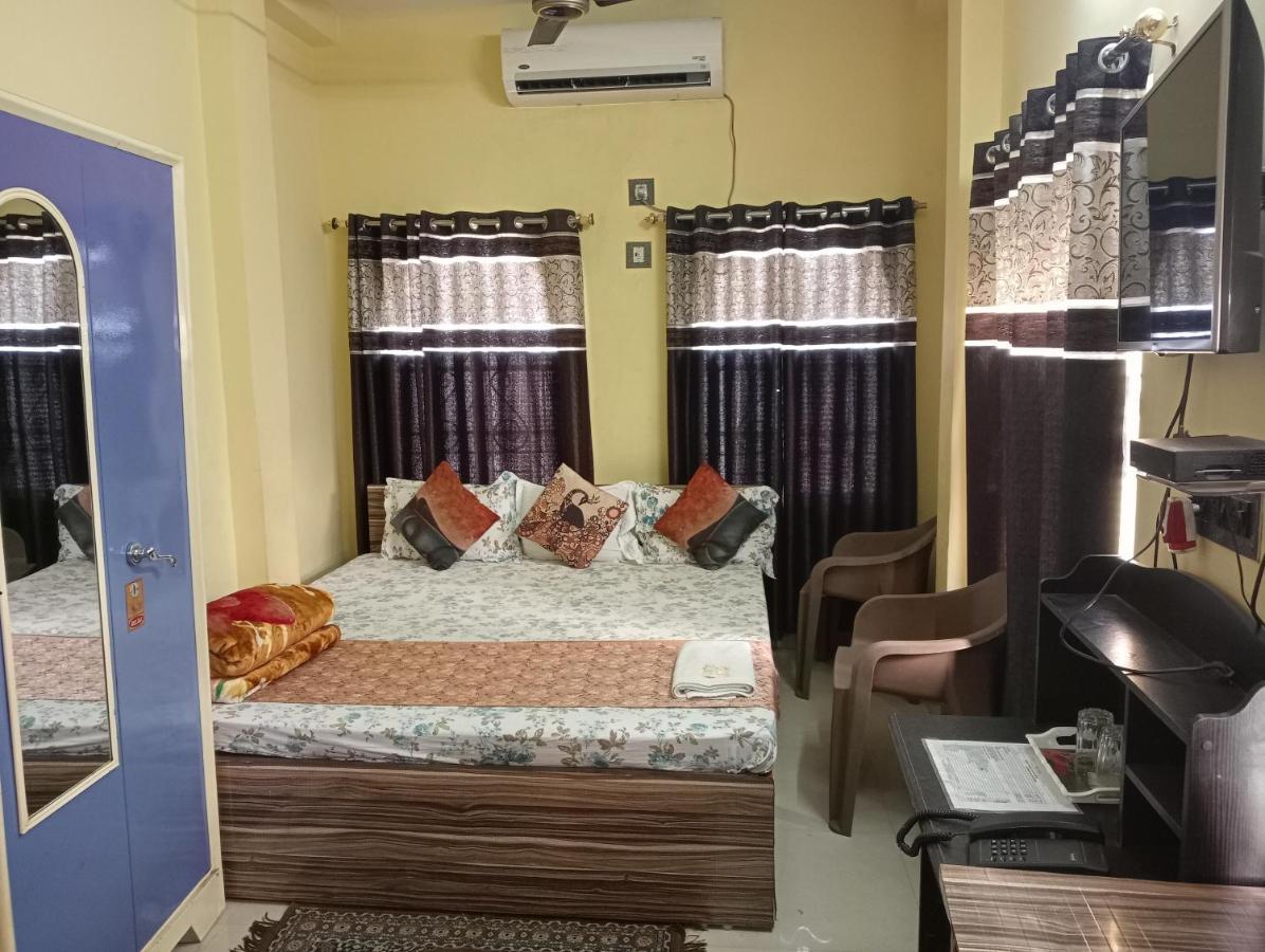 Hotel Royale Kalkutta Kültér fotó