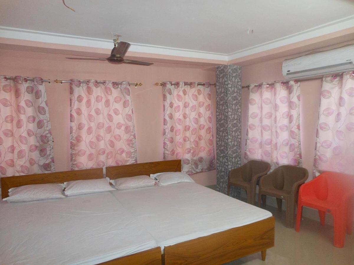 Hotel Royale Kalkutta Kültér fotó